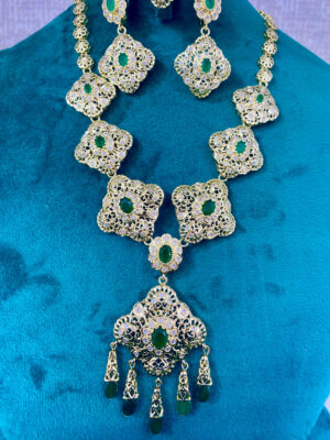 Collier femme marocaine 1